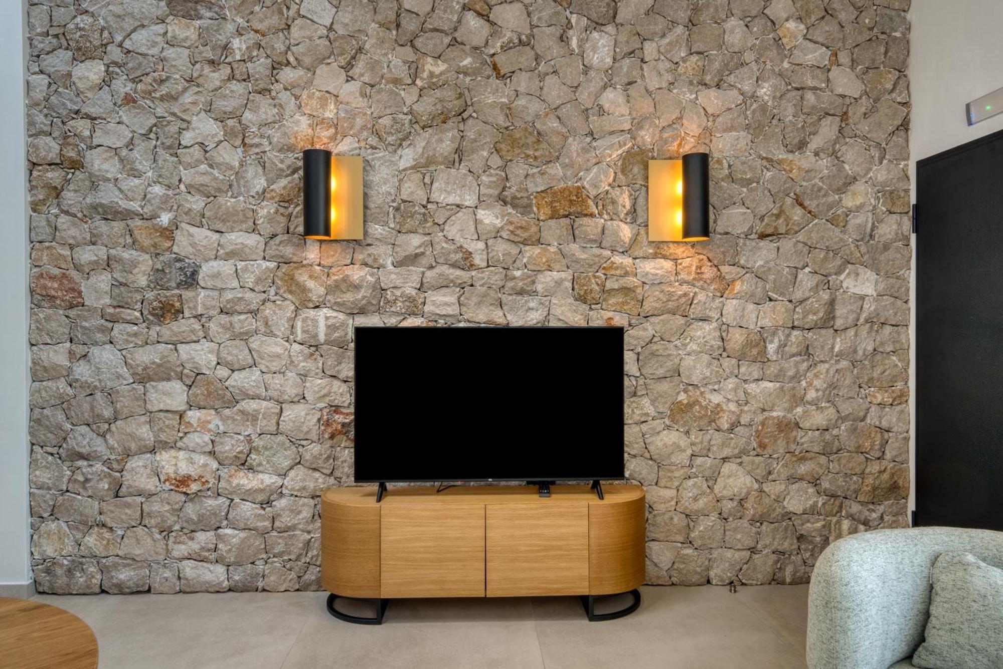 Anima Deluxe Suites นาฟปลิโอ ภายนอก รูปภาพ